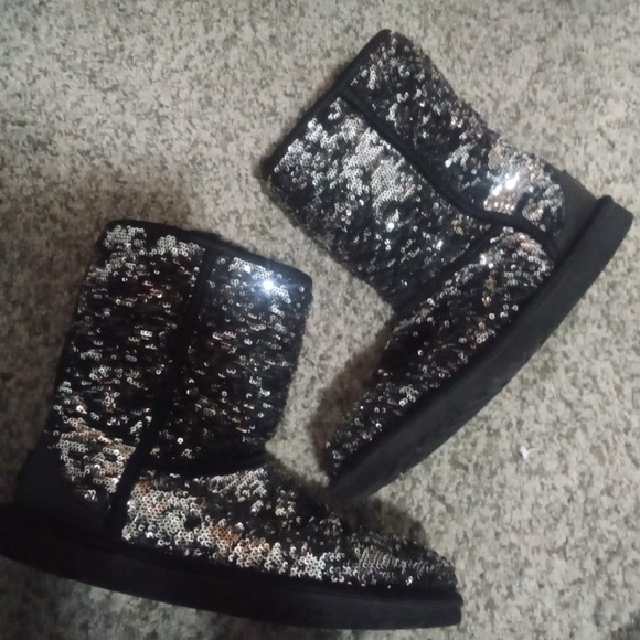 UGG Black Sequin Boots - Picture 1 of 7